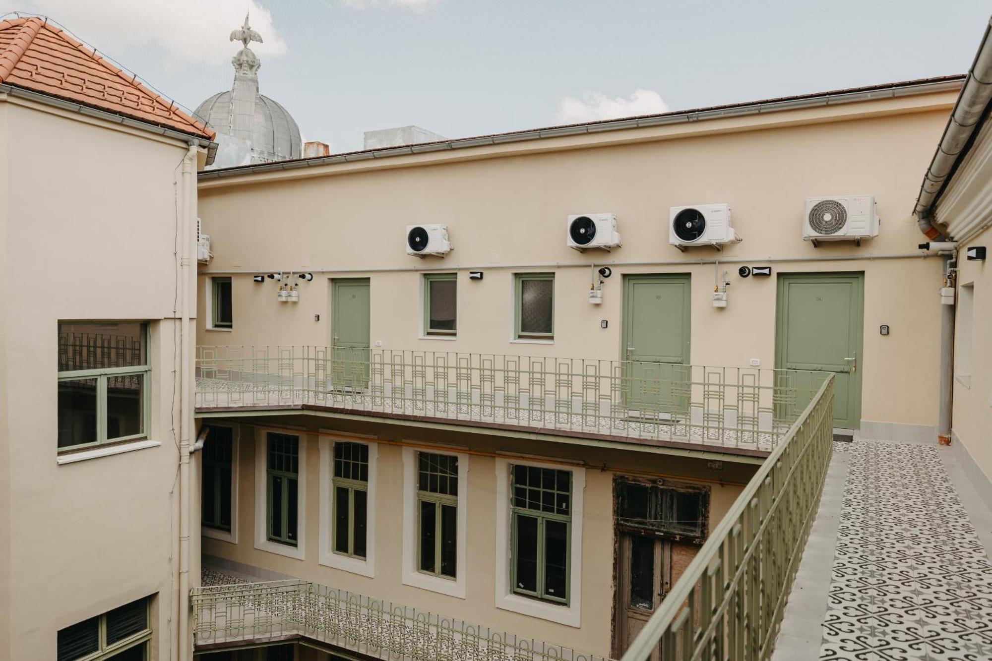 Tm Apartments Timisoara Ngoại thất bức ảnh