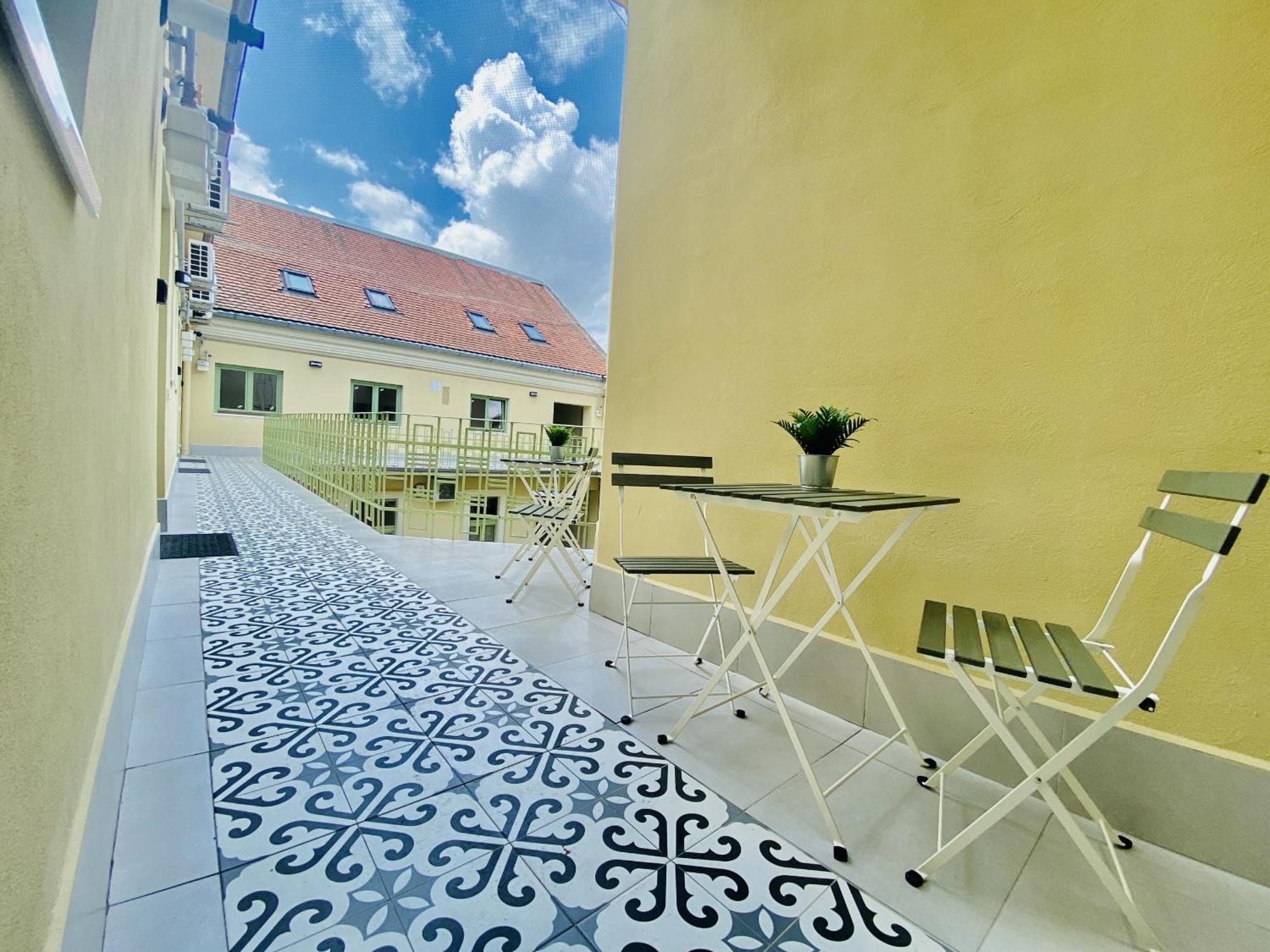 Tm Apartments Timisoara Ngoại thất bức ảnh